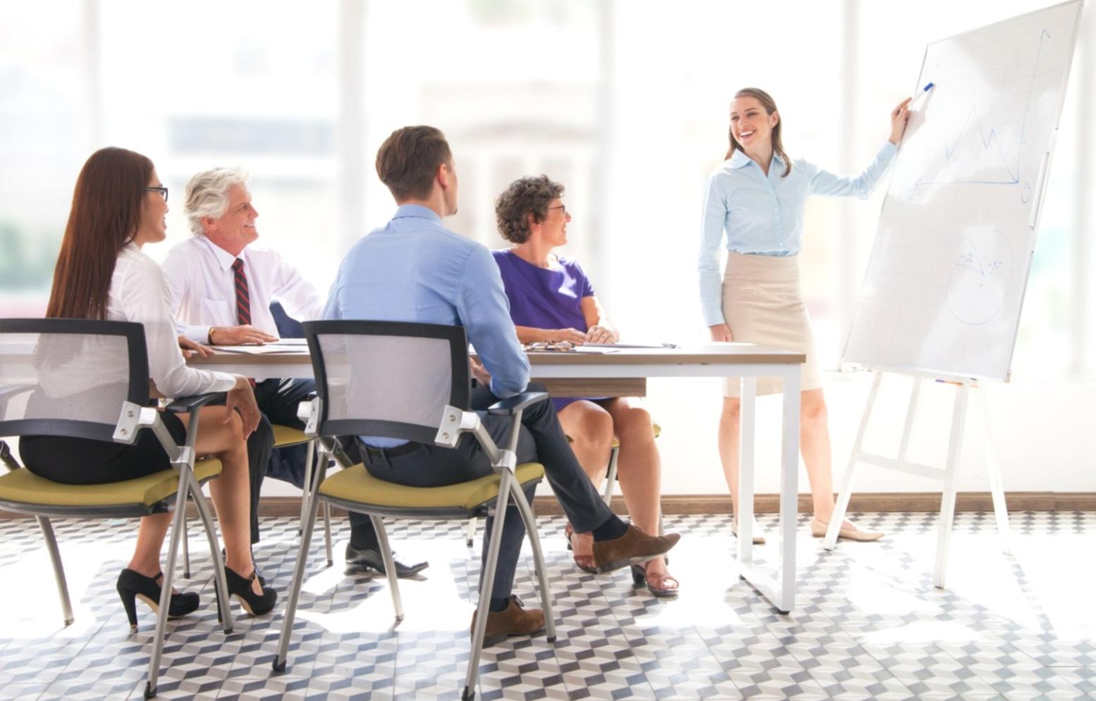 Finanzplanungs-Tools und Ressourcen für erfolgreiche Zielverfolgung